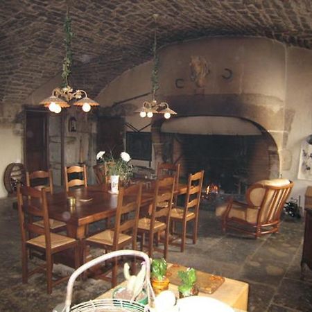 スミュール・アン・ノーソワ シャトー ド フレ Bed & Breakfast エクステリア 写真