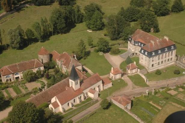 スミュール・アン・ノーソワ シャトー ド フレ Bed & Breakfast エクステリア 写真