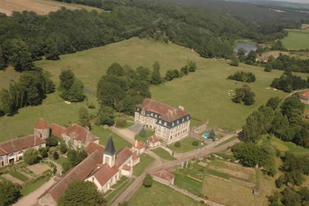 スミュール・アン・ノーソワ シャトー ド フレ Bed & Breakfast エクステリア 写真